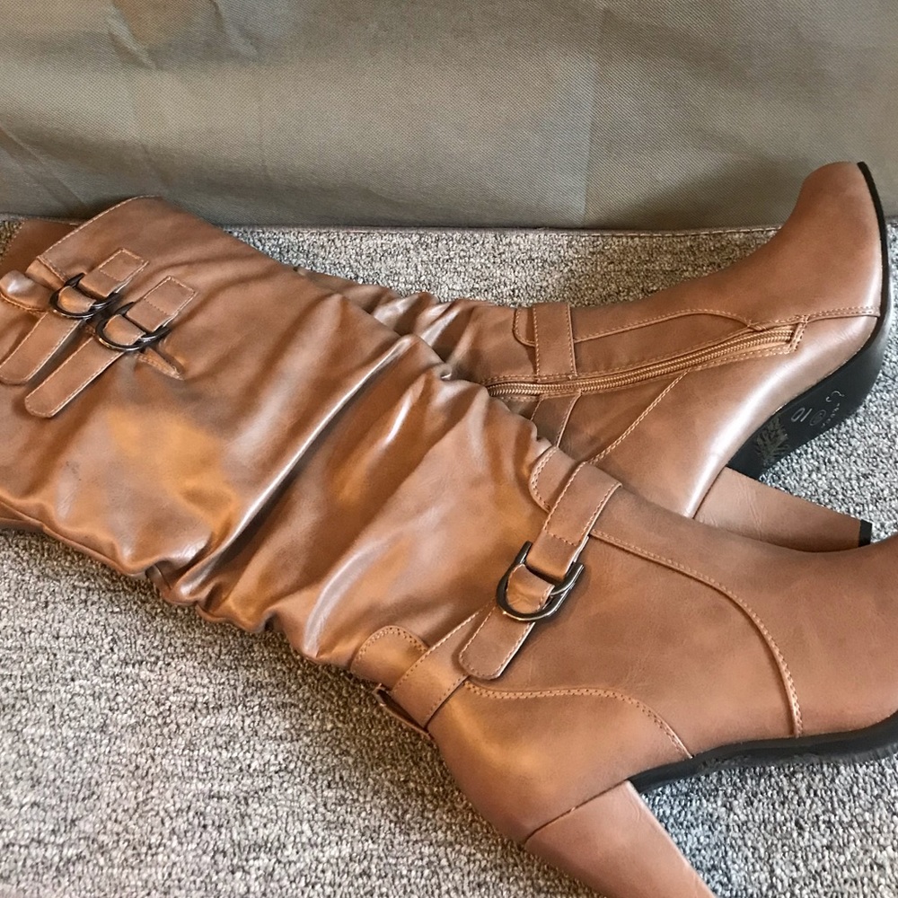 Forever Buckle Boots!